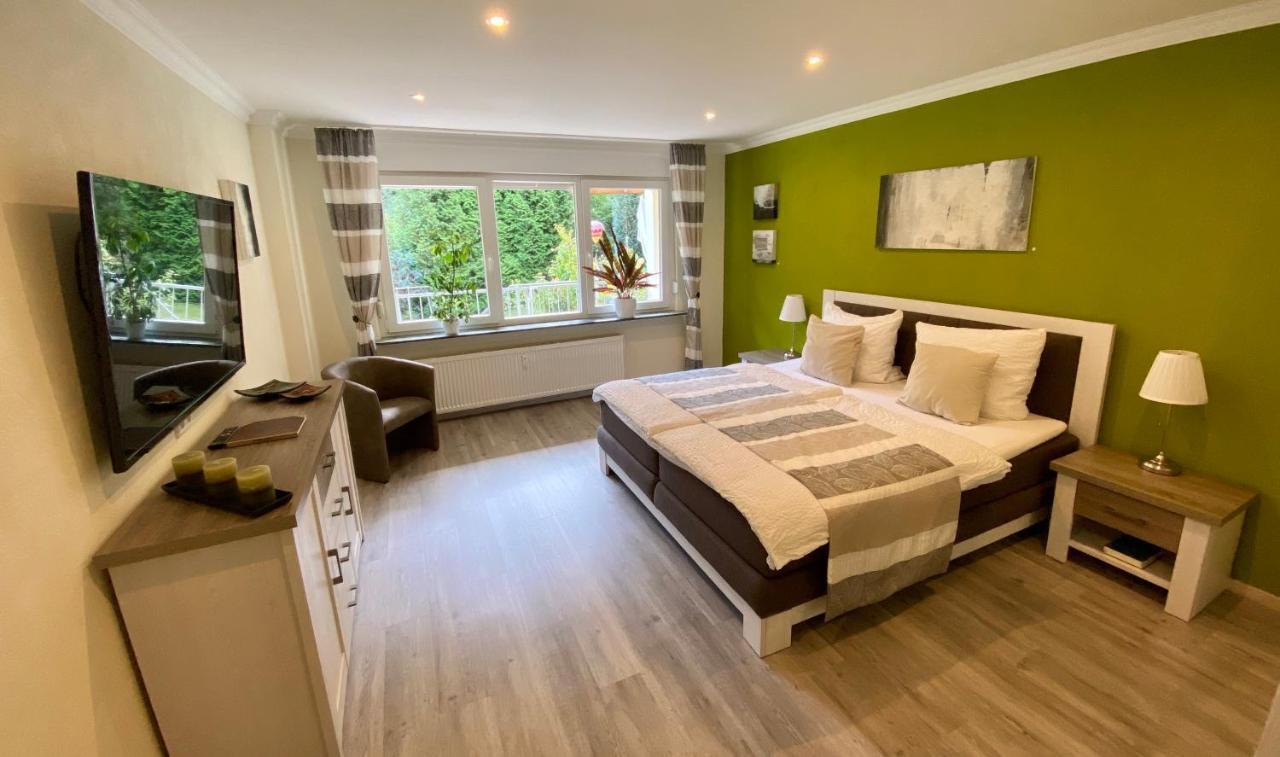 Roosartige Ferien - Ferienwohnung Am Weiherturm Bacharach Exteriör bild